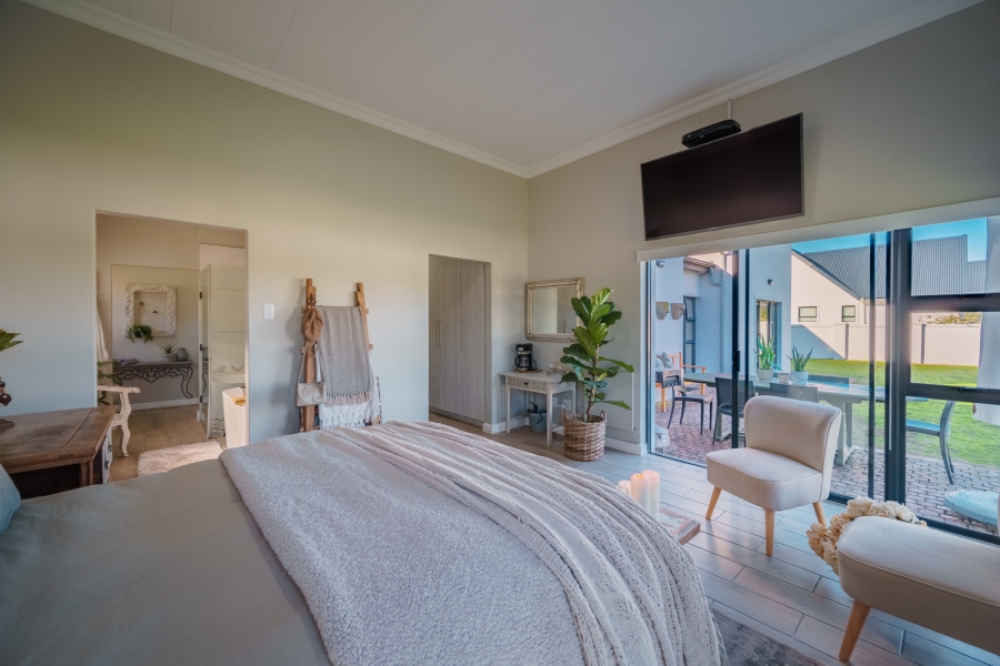 4 Bedroom Property for Sale in St Francis Links Eastern Cape